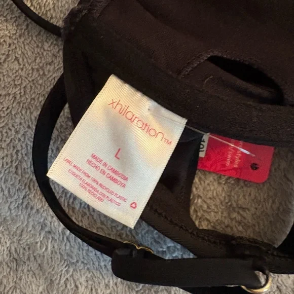 NWT Xhilaration Black Bikini Top Juniors Shirred Underwire Large (8-10) - Picture 8 of 8